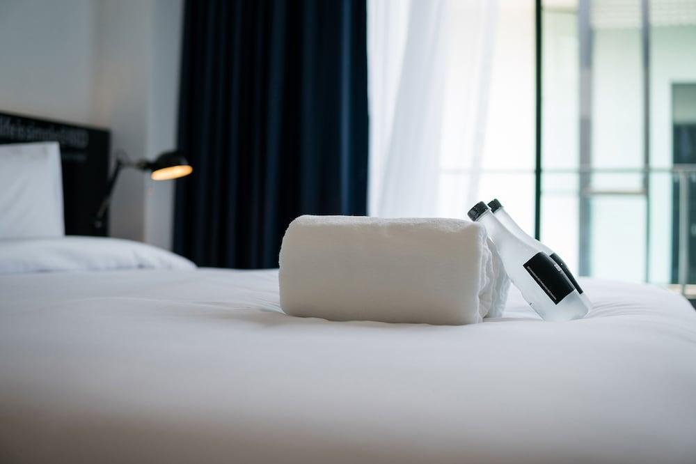 Bed Chiangmai Gate Hotel