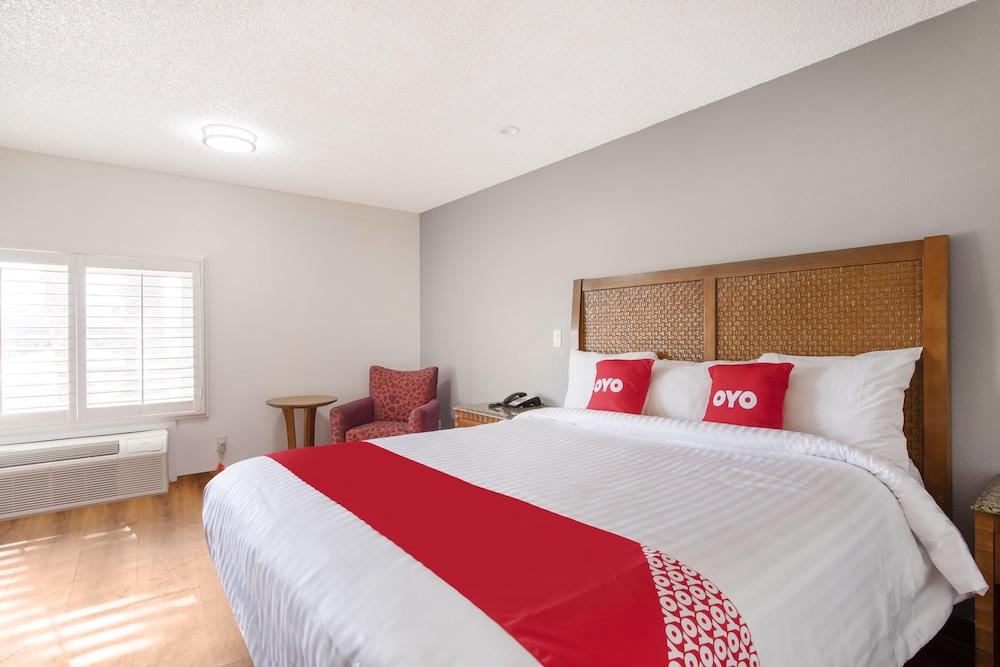 OYO Hotel Palmdale - Antelope Valley