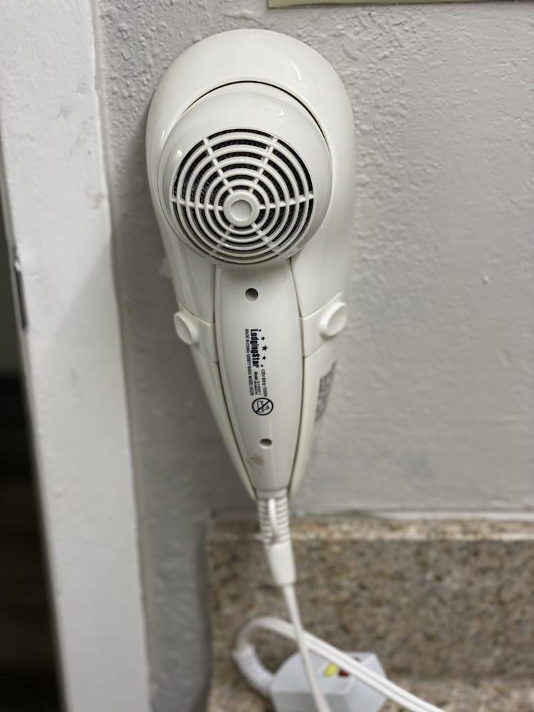 Days Inn by Wyndham Dothan