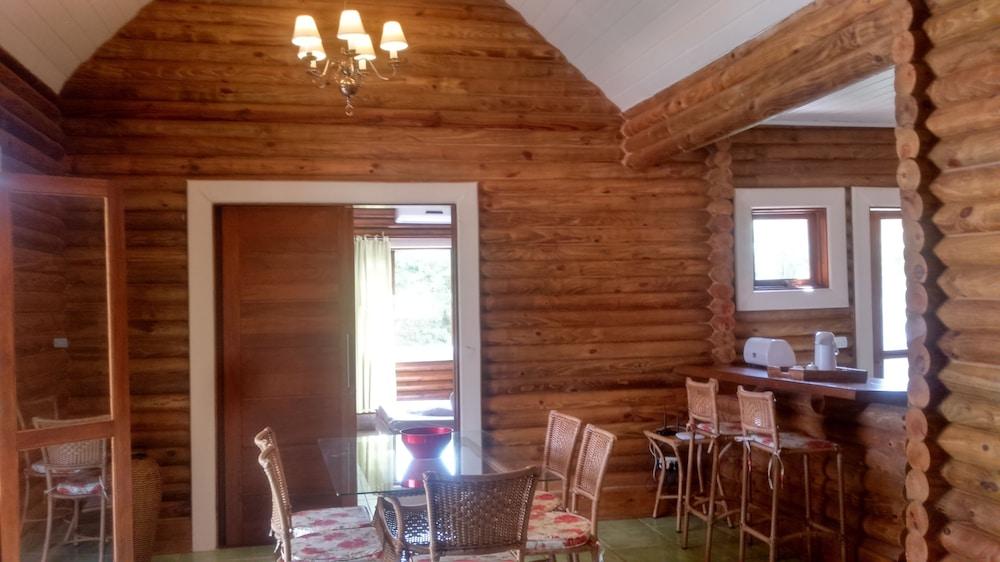 Casa Vila Pinhal Broa