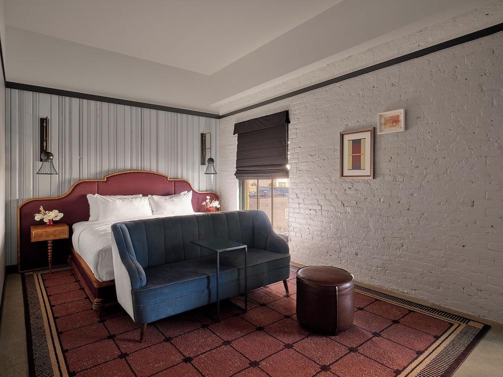 Detroit Foundation Hotel