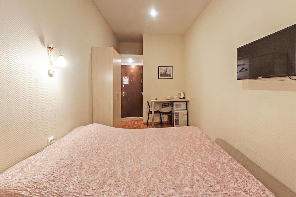 Samsonov Hotel on Goncharnaya 8