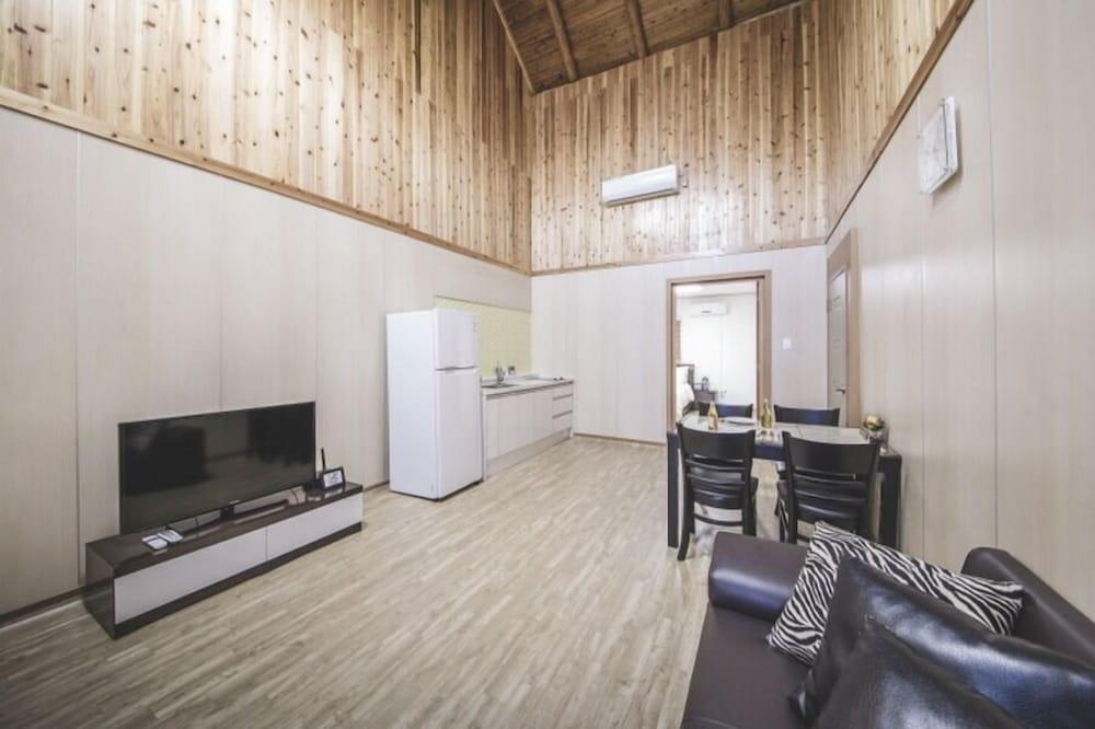 Sunyang Village Dome - Caravan Park