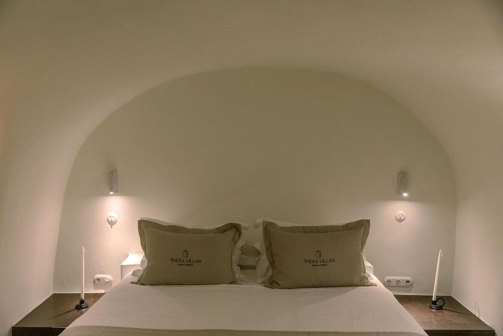 Thera Villas