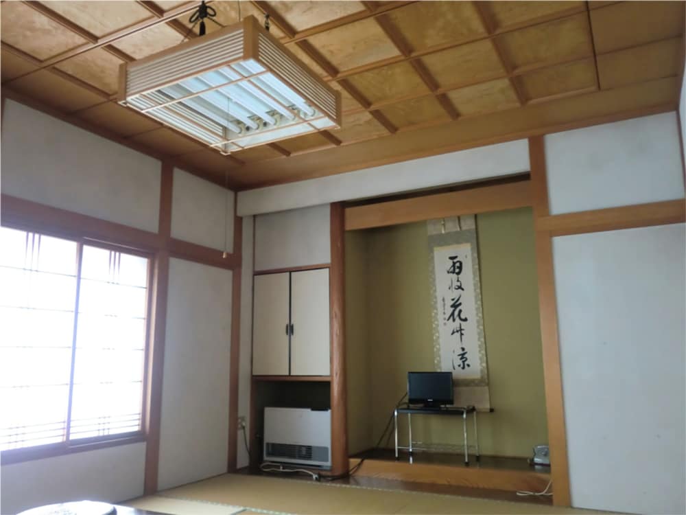 Onsen Guesthouse Sakaeya