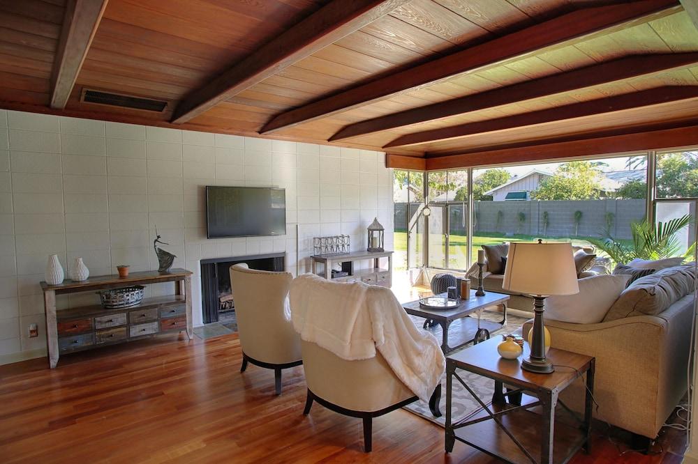 PX001 3 Bedroom Apartment By Senstay