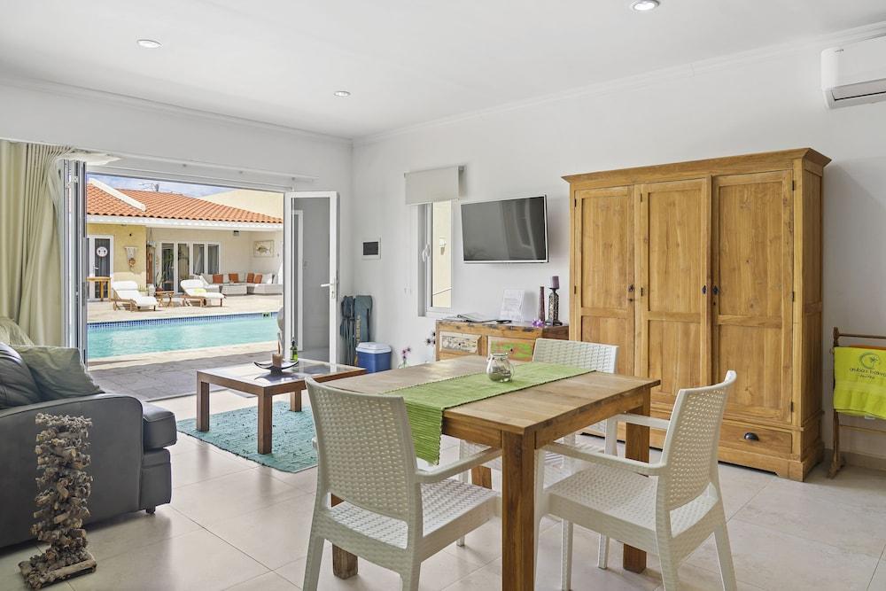 Arubas Bakval Suites