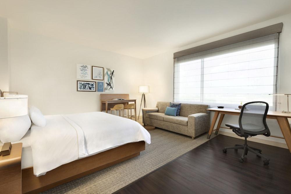 Element Dallas Love Field