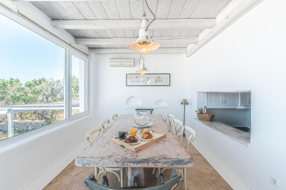 Golden Sunset Villas