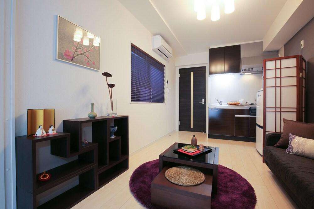 Sharing Hotel Hakata