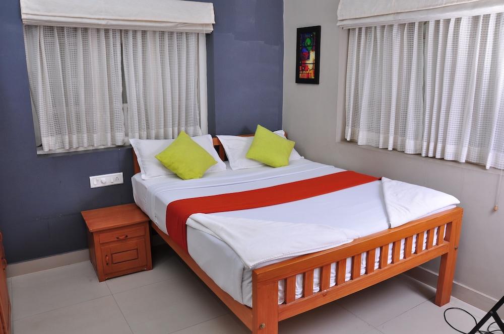 Wayanad Cliff Apartment Hotel