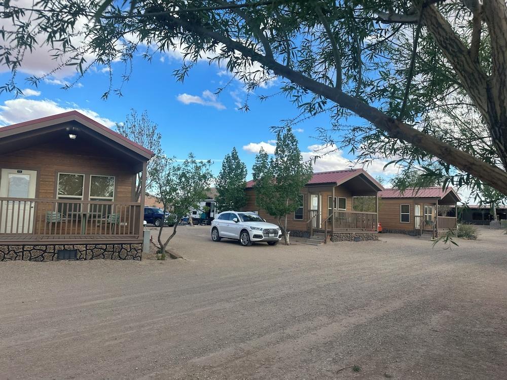 Dukes Slickrock Campground & RV Park