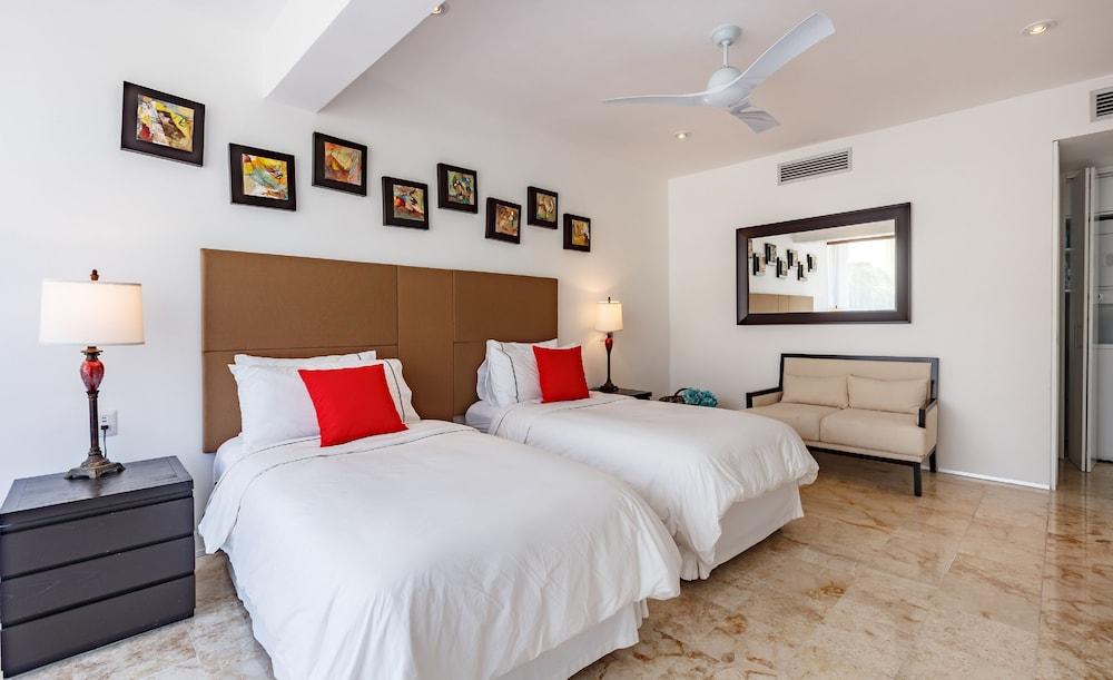 Magia Beachside Condo