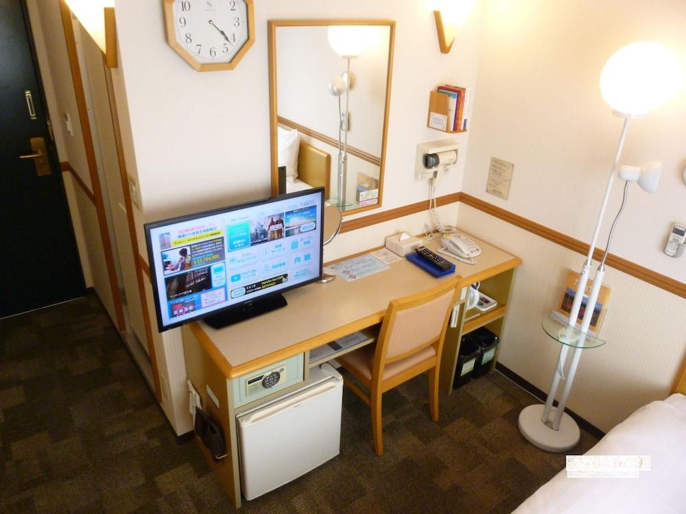 Toyoko Inn Fukuoka Tenjin