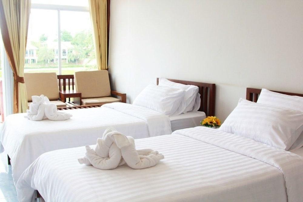 Thongsathit Hill Resort Khao Yai