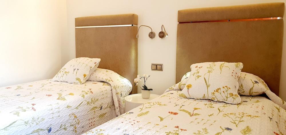 Waterfront Playamar Apartments