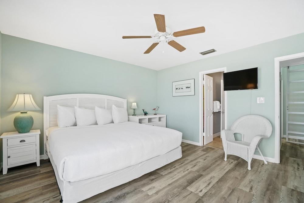 Sailfish Townhomes by Panhandle Getaways