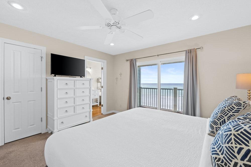 Southern Exposure Townhome by Panhandle Getaways