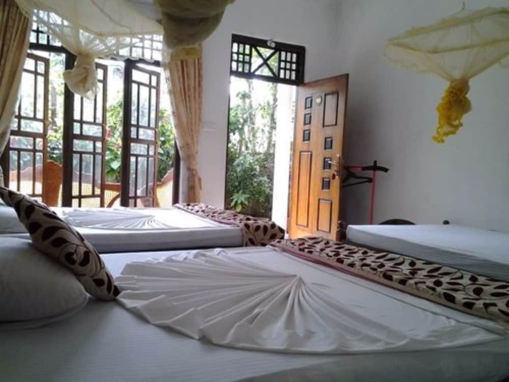 Ella Grand Peak Hotel