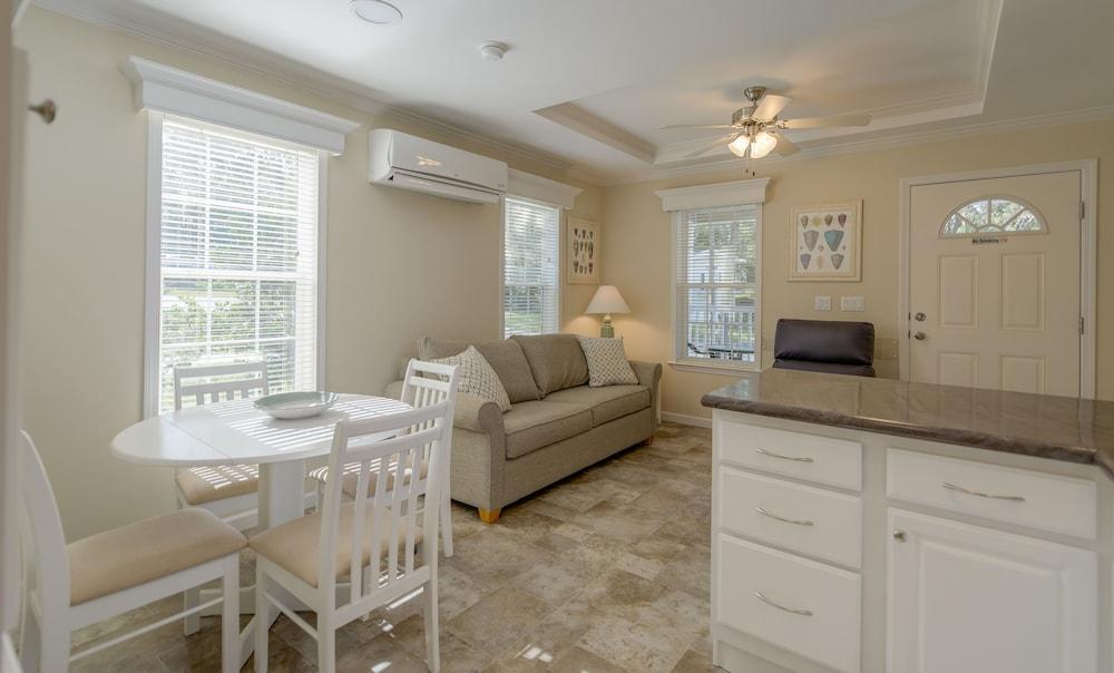 Sun Retreats Crystal River