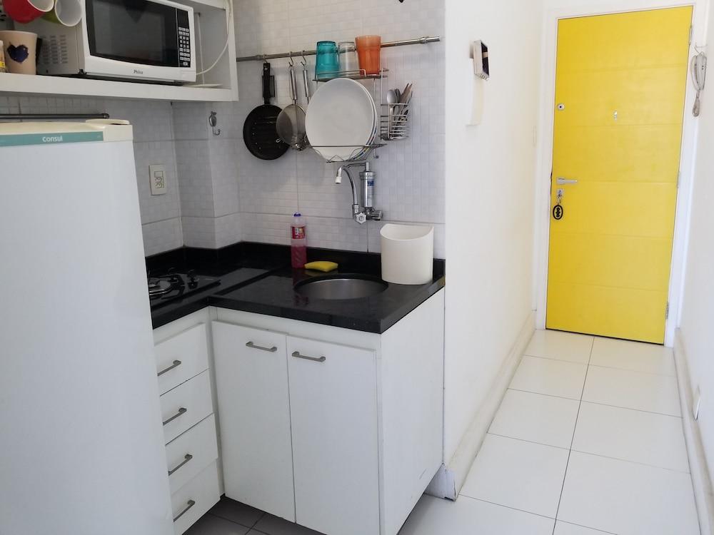 In Rio - Av Atlantica 928