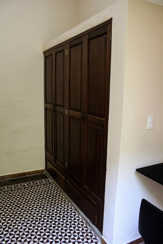 Colonial Charm Hostel