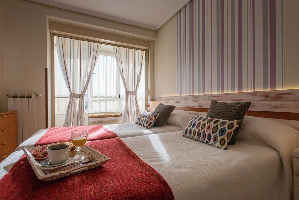 Apartamentos River Santander