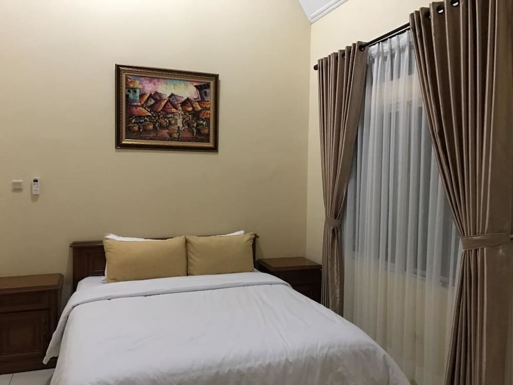 Villa Sofia Kota Bunga