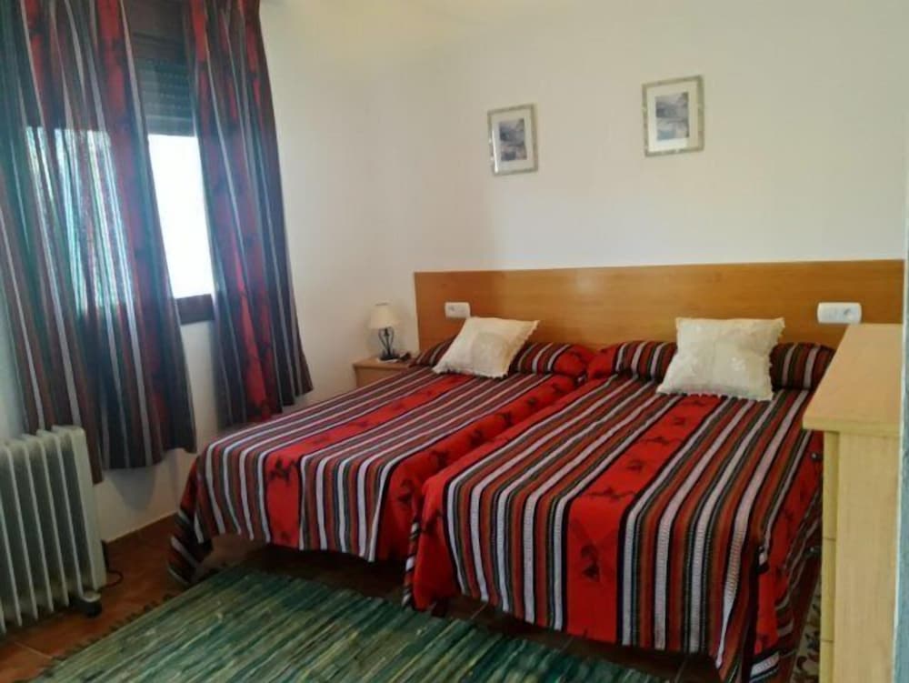 Apartamentos Sierra del Hacho