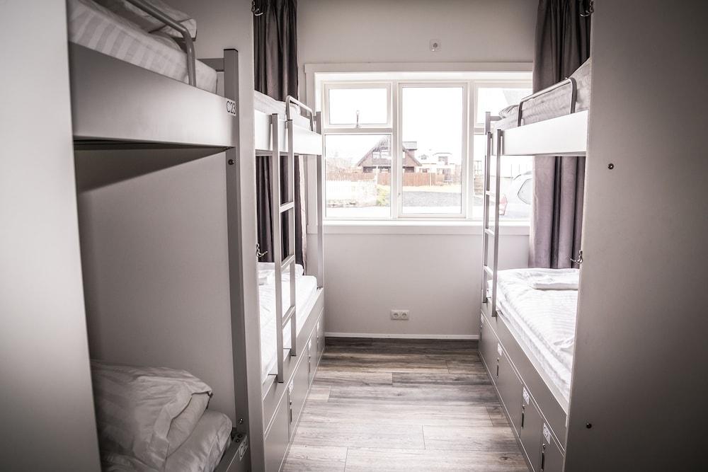 Bakki Hostel and Apartments