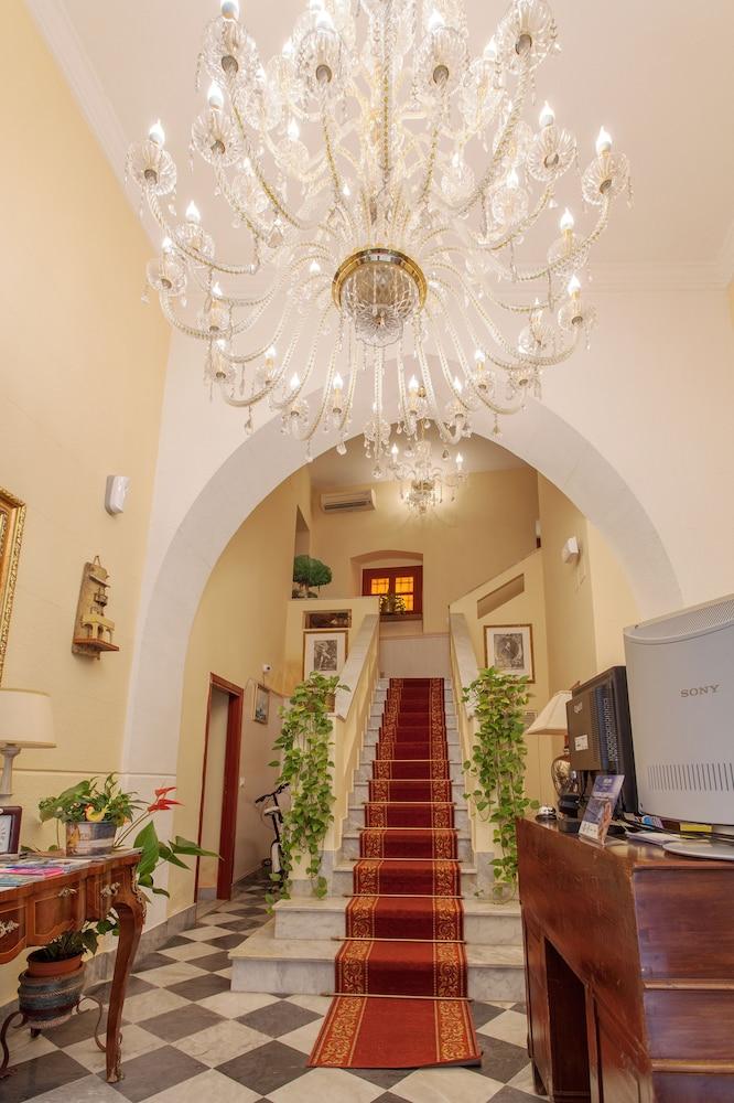 Al Piazza Marina B&B