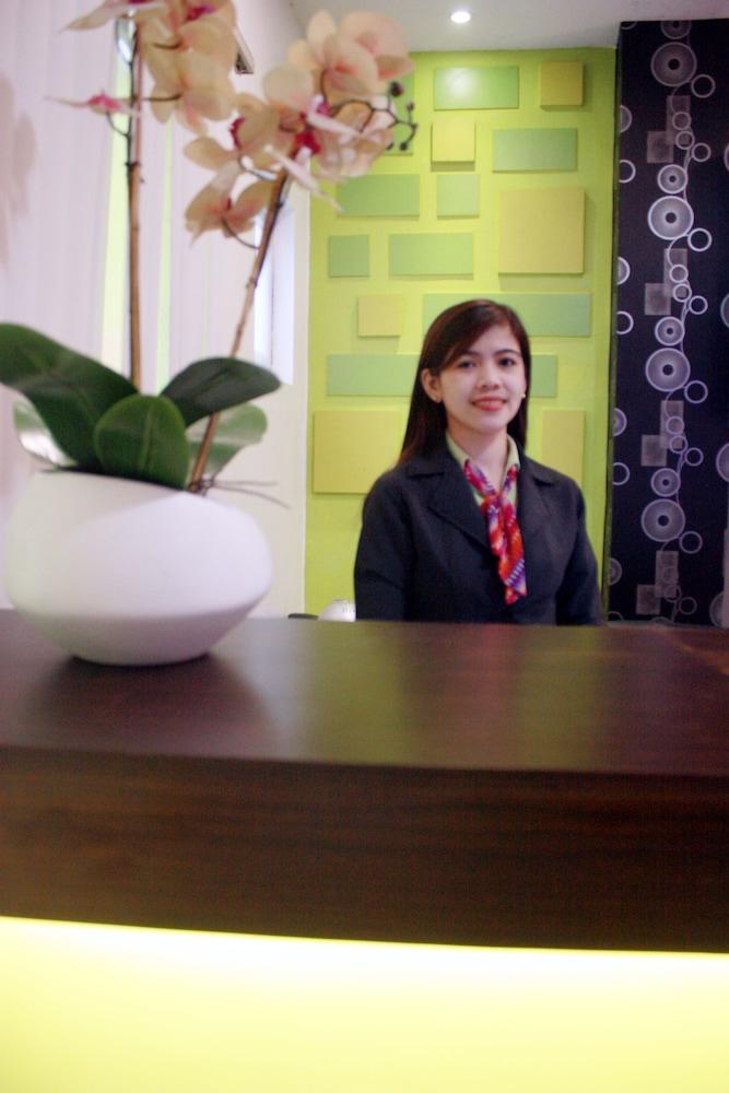 Frederick's Apartelle