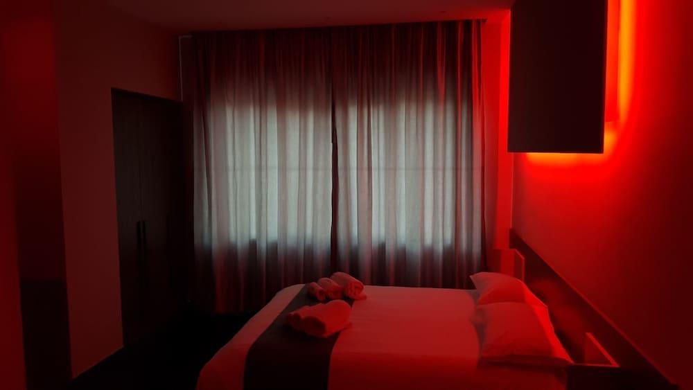 Al Campanile H. Napoli Centro by ClaPa Group Dislocated Hospitality