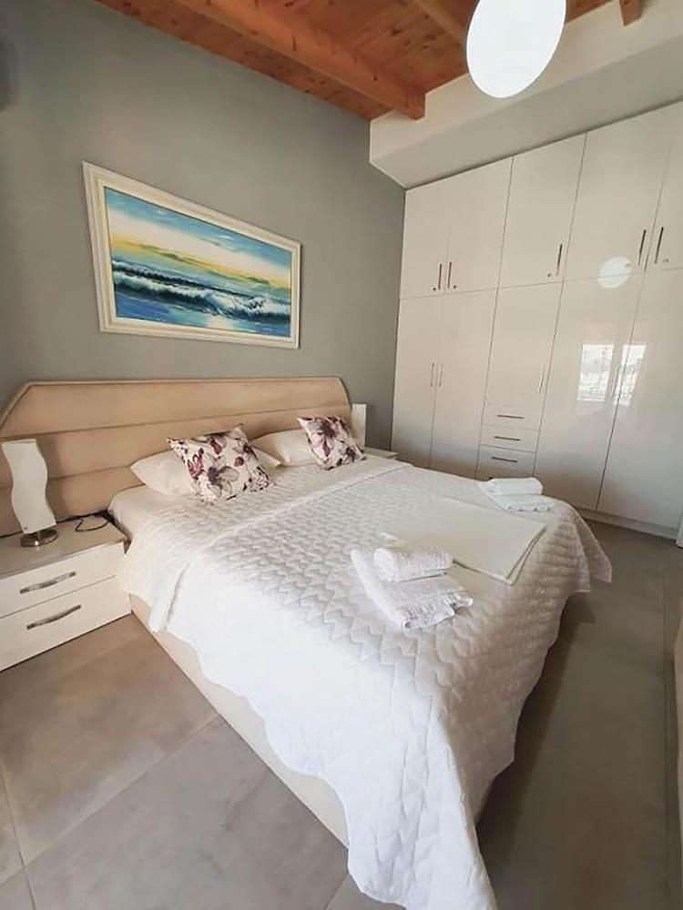 Hotel Vila Alvin & Apartments