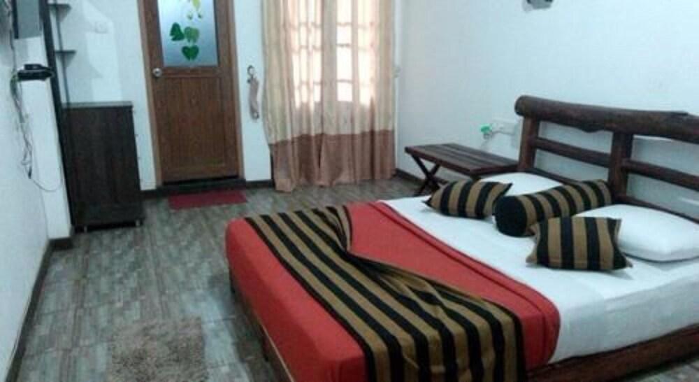 Shadow Inn Guest House Ella