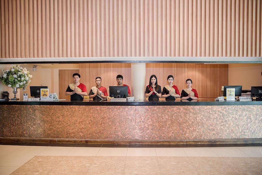 The Cotai Luxury Design Hotel