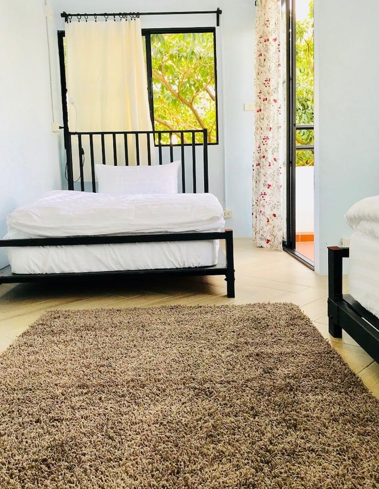 Niitra Hostel Thailand