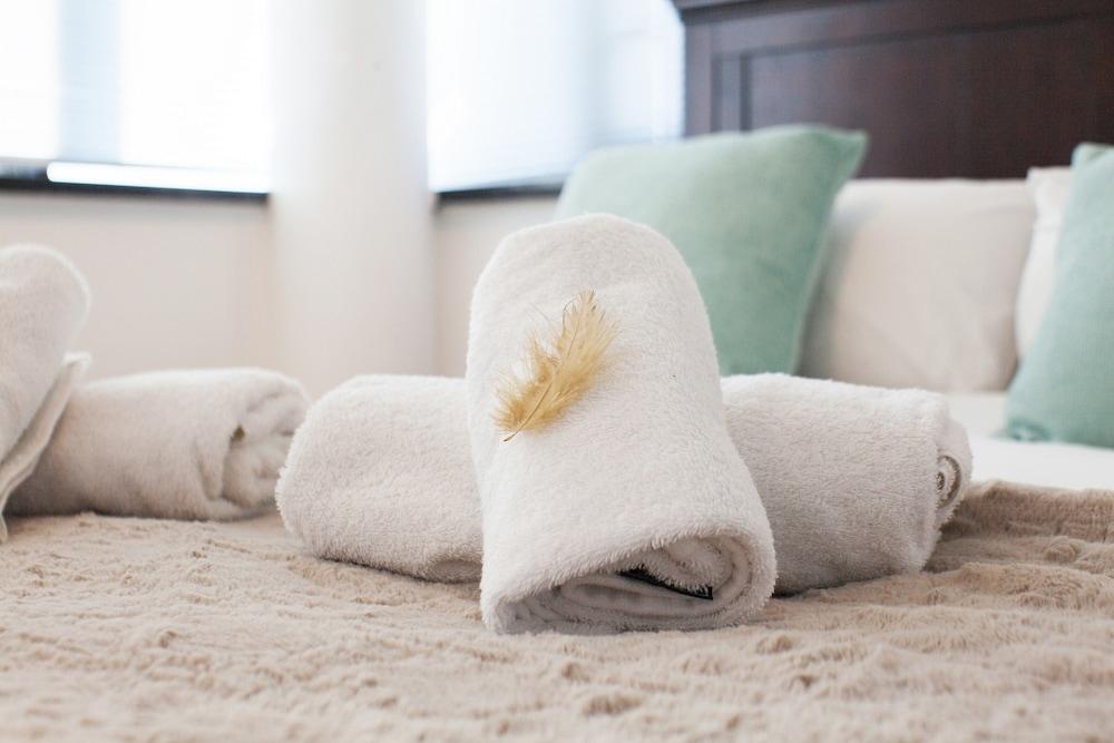 Key West 417 by CTHA