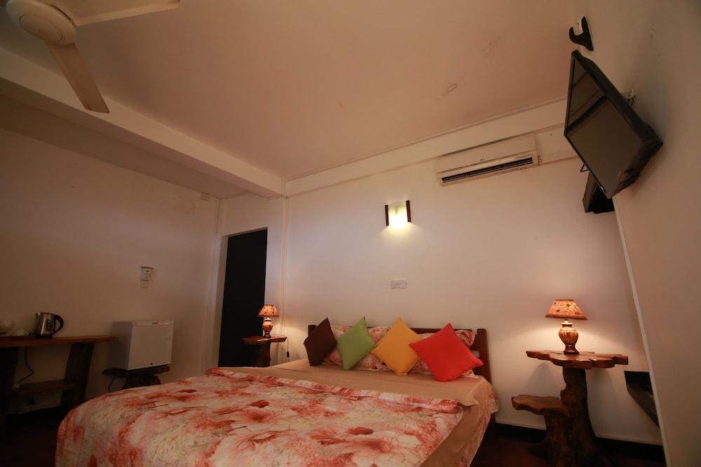 Mahaweli Regent Hotel