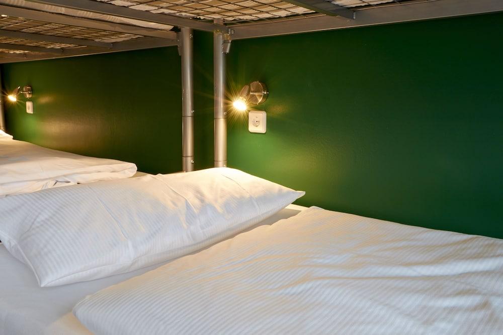 Ballhaus Berlin Hostel