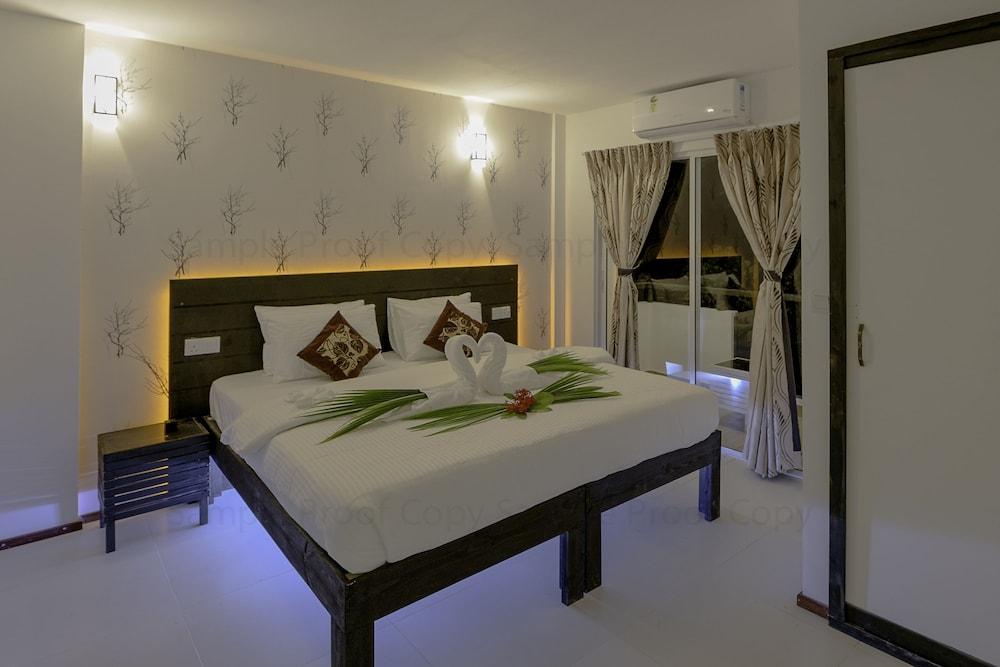 Crown Beach Hotel Maldives