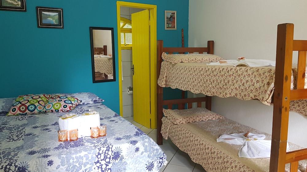 Pousada Tropical Araçatiba