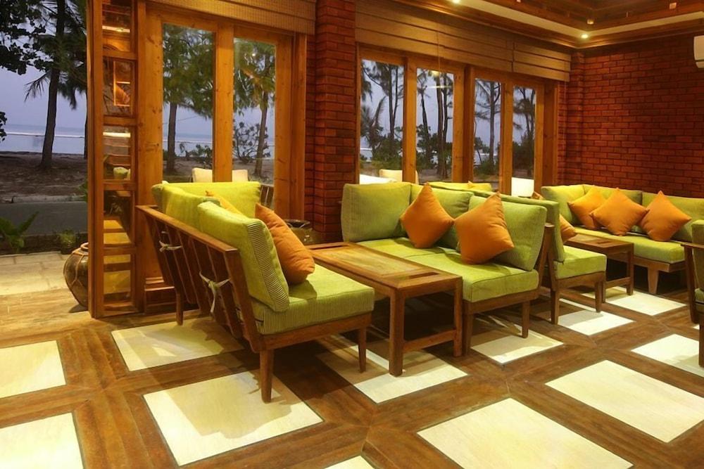 Eureka Serenity Athiri Inn