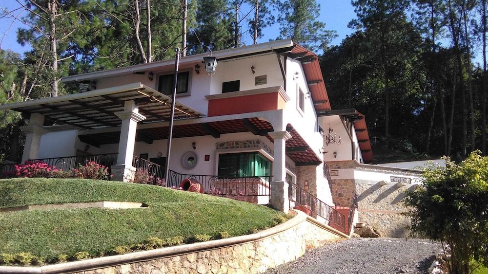 Suites Las Rocas San Rafael