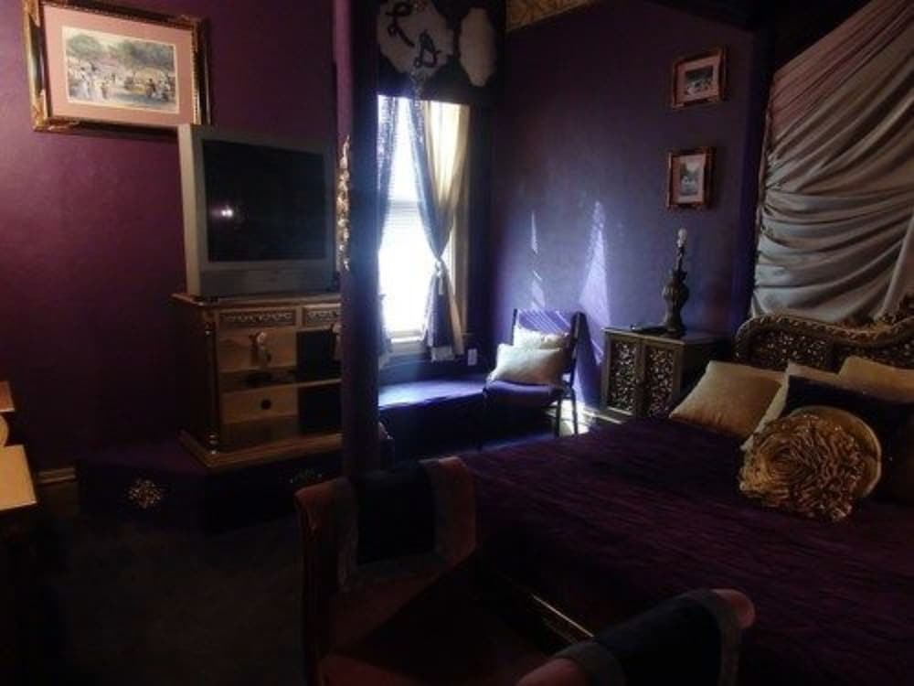 Central West End B&B