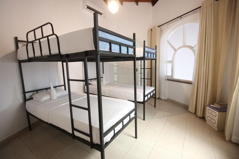 Vista Olu Colombo Beds