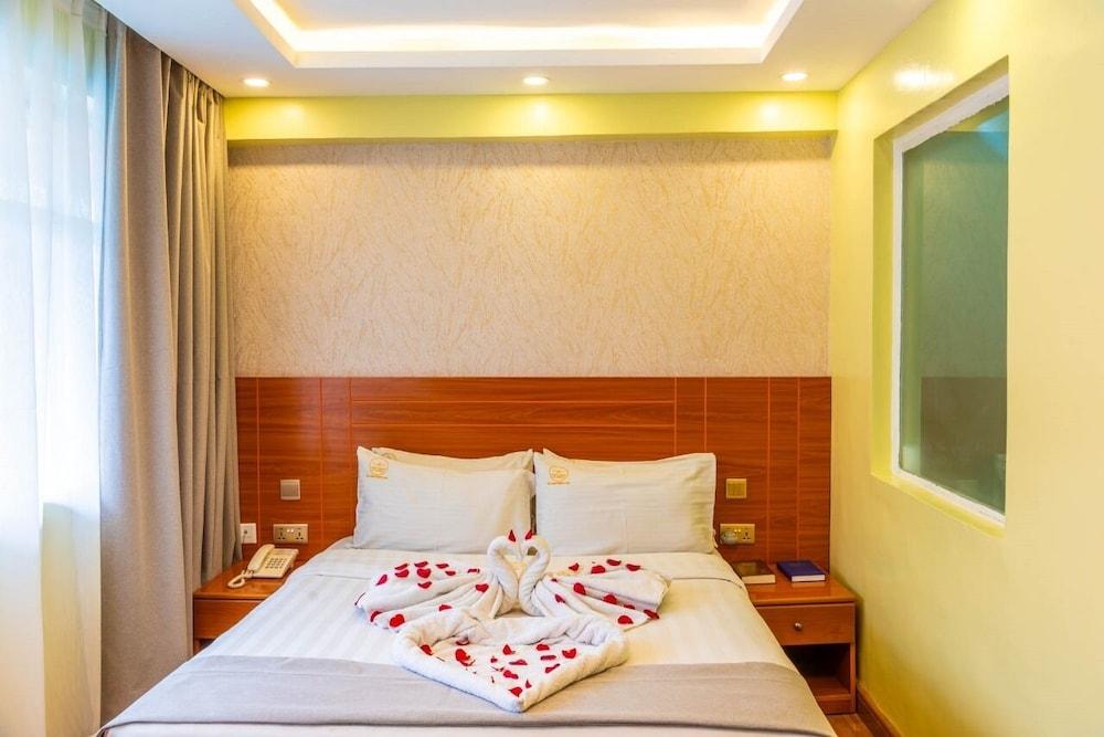 Hillcourt Resort and Spa