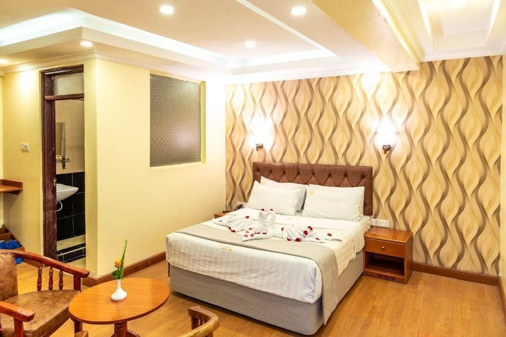 Hillcourt Resort and Spa