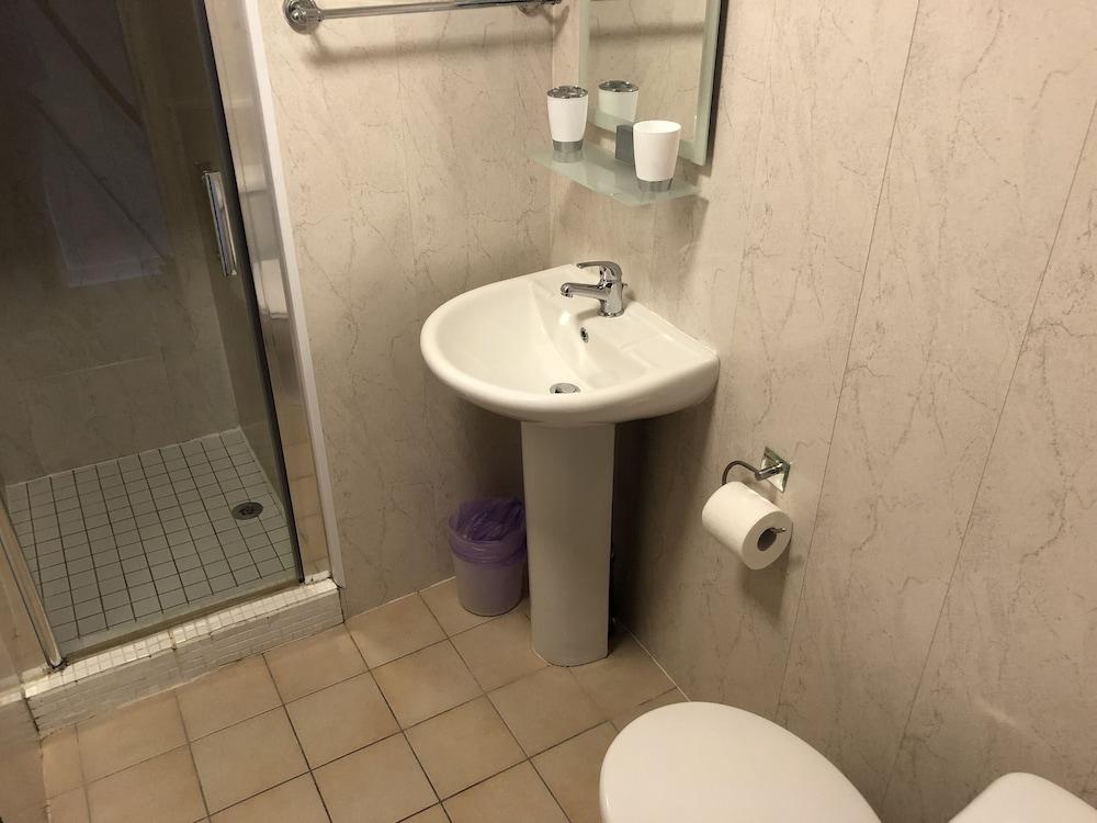 San Remo Apartments Blackpool