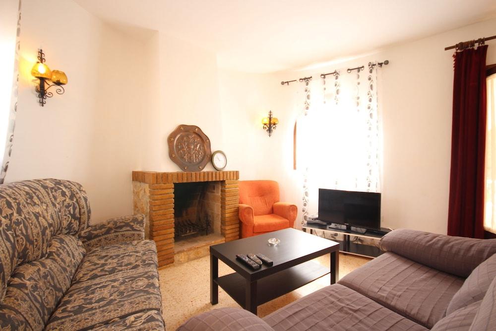 Villa Carrió 4 - Plaza Mayor